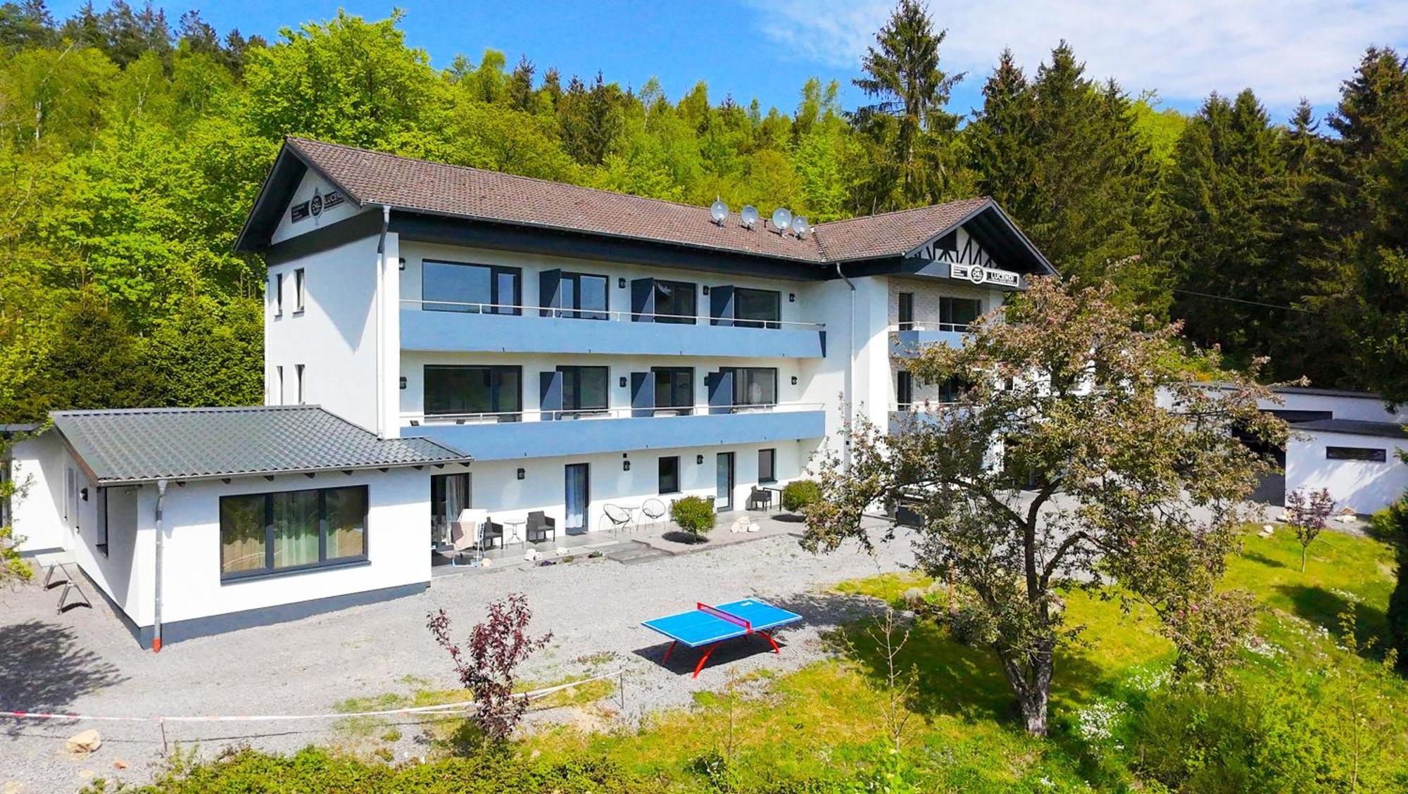 Gaestehotel Lucendi Premium Lounge Hohenleimbach Exterior photo