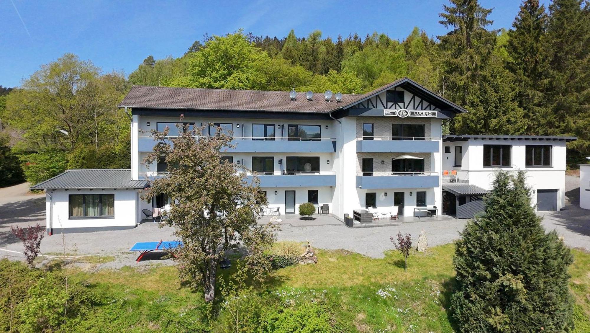 Gaestehotel Lucendi Premium Lounge Hohenleimbach Exterior photo